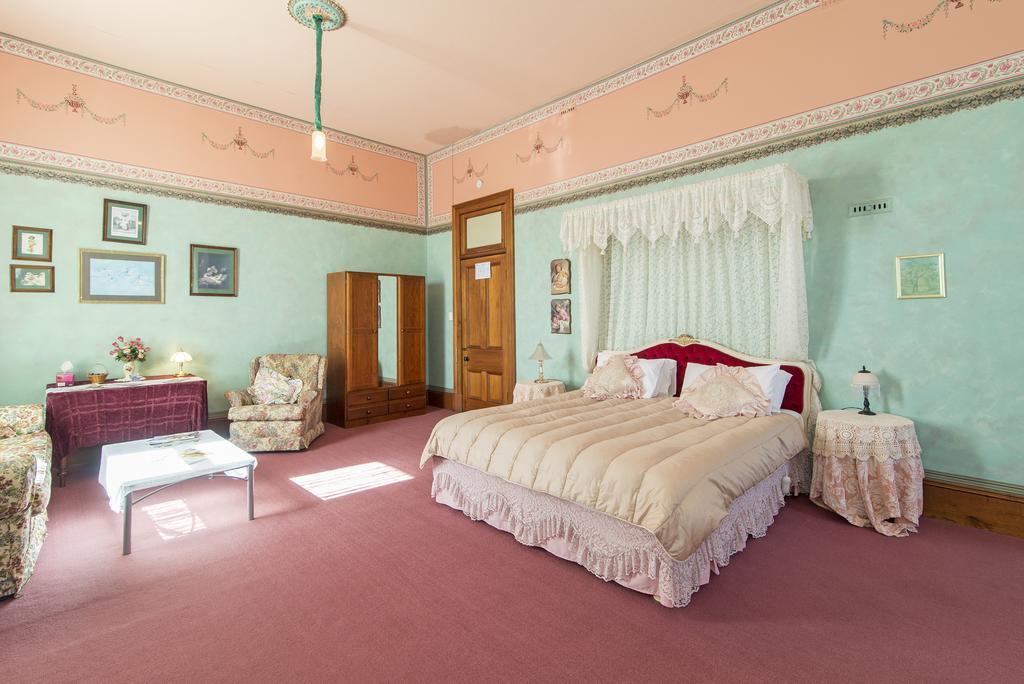 Bed and Breakfast Stannum House Тентерфилд Номер фото